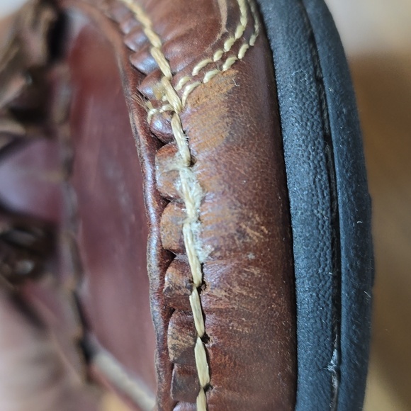 Johnston & Murphy Fowler Kiltie Tassel Loafer - Picture 13 of 13